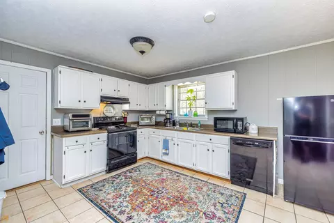 235 Second St, Bowdon, GA 30108 photo 10