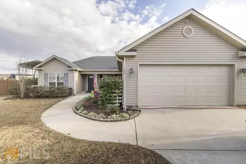 209 Winstead Ct, Perry, GA 31069 photo 1