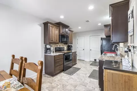 209 Winstead Ct, Perry, GA 31069 photo 12
