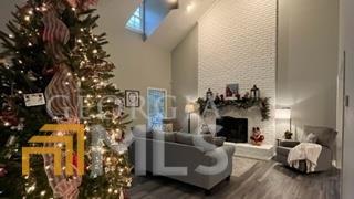 579 Wesley Cir, Toccoa, GA 30577 photo 4