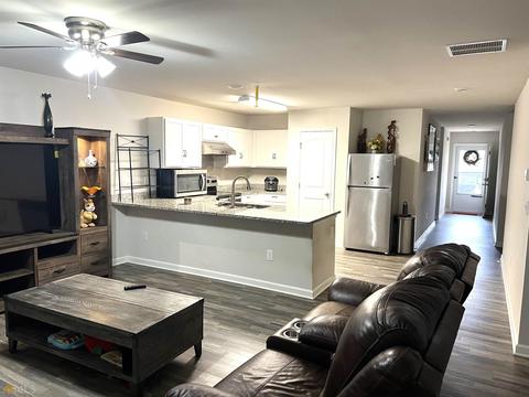 206 Tamarack Dr, Lagrange, GA 30241 photo 3