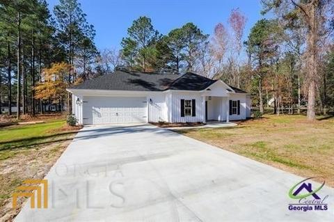 Undisclosed, Cochran, GA 31014 photo 3