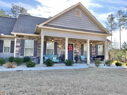 143 Needleleaf Ct, Barnesville, GA 30204 photo 1