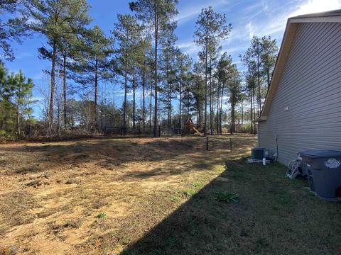143 Needleleaf Ct, Barnesville, GA 30204 photo 6