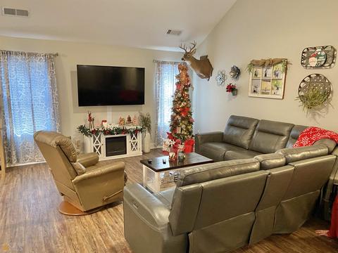 143 Needleleaf Ct, Barnesville, GA 30204 photo 21