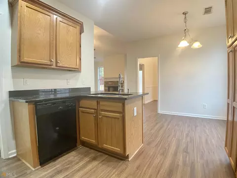 341 N Page St, Lagrange, GA 30240 photo 6