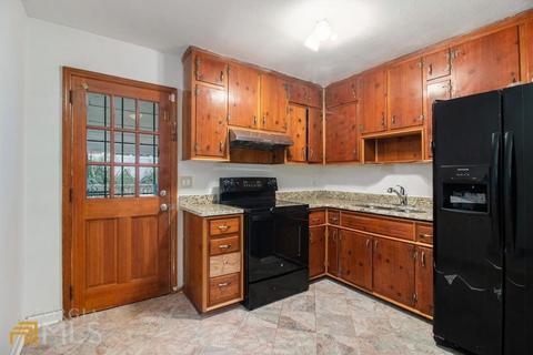 6354 Lanier Rd, Morrow, GA 30260 photo 7