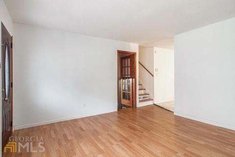 6354 Lanier Rd, Morrow, GA 30260 photo 5