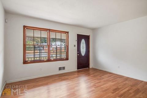 6354 Lanier Rd, Morrow, GA 30260 photo 3
