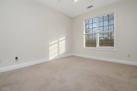 209 N Pointe Dr, Lagrange, GA 30241 photo 17