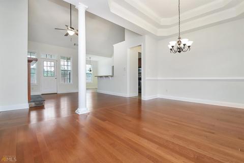209 N Pointe Dr, Lagrange, GA 30241 photo 3