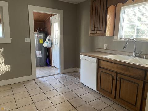 3192 Phedora St NE, Covington, GA 30014 photo 4