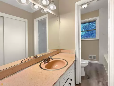 1346 Hammack Dr, Morrow, GA 30260 photo 5