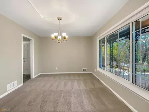 1346 Hammack Dr, Morrow, GA 30260 photo 12