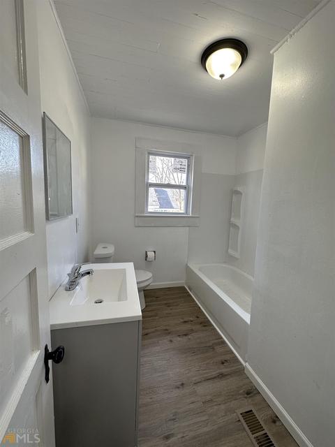 718 Davis Ave, Toccoa, GA 30577 photo 9