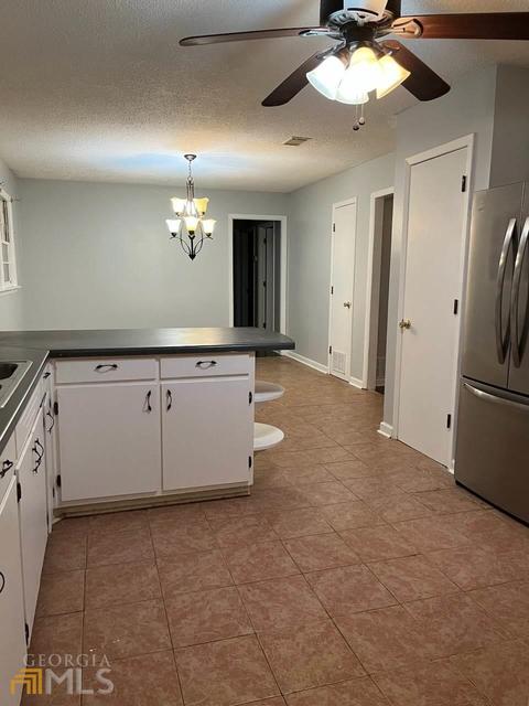 356 Easy St, Toccoa, GA 30577 photo 4