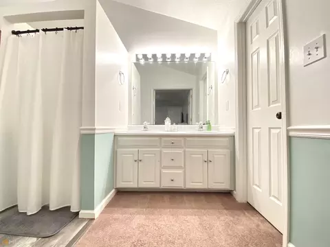 143 Greenbriar Trl, Lagrange, GA 30241 photo 12