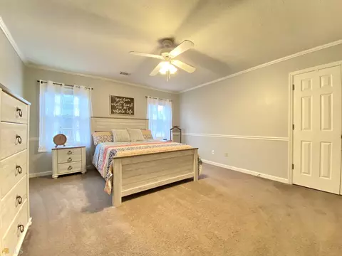 143 Greenbriar Trl, Lagrange, GA 30241 photo 10