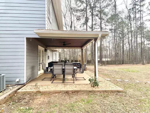 143 Greenbriar Trl, Lagrange, GA 30241 photo 18