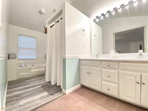 143 Greenbriar Trl, Lagrange, GA 30241 photo 11