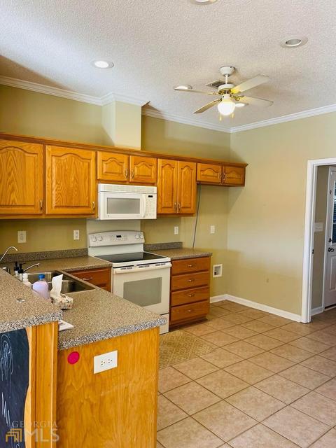 213 Witherspoon Cir, Warner Robins, GA 31088 photo 5