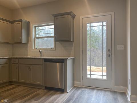 2272 Willoby Ct, Morrow, GA 30260 photo 6