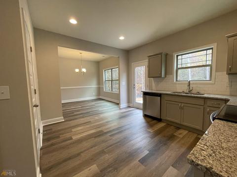 2272 Willoby Ct, Morrow, GA 30260 photo 15