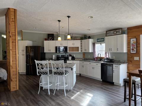 1696 N Hicks Rd, Toccoa, GA 30577 photo 9