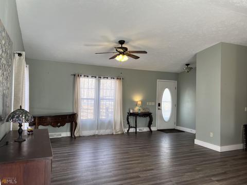 1696 N Hicks Rd, Toccoa, GA 30577 photo 4