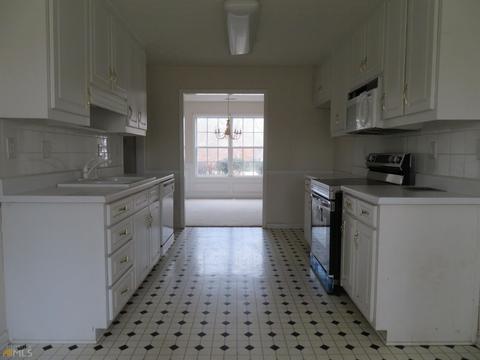 20 Hallmark Ln, Covington, GA 30014 photo 6