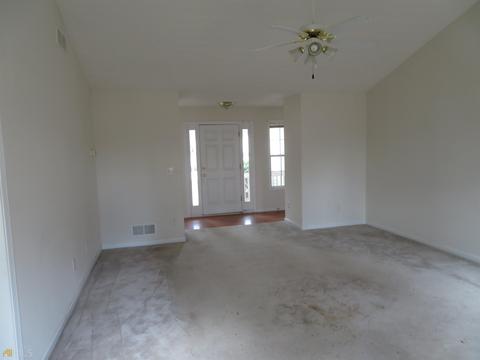 20 Hallmark Ln, Covington, GA 30014 photo 4