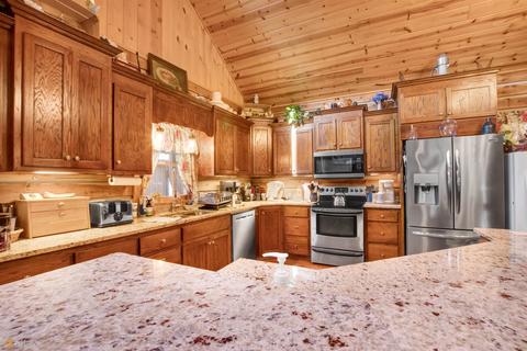 4576 Duncan Bridge Rd, Cornelia, GA 30531 photo 7