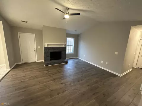 106 Edgemont Dr, Lagrange, GA 30240 photo 6