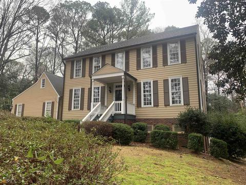 718 Camellia Dr, Lagrange, GA 30240 photo 1