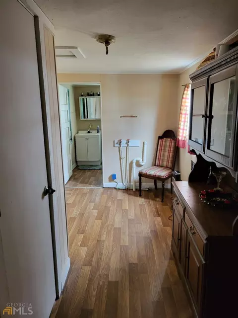 17 E 22nd St, Lanett, AL 36863 photo 11