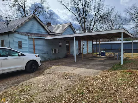 17 E 22nd St, Lanett, AL 36863 photo 5