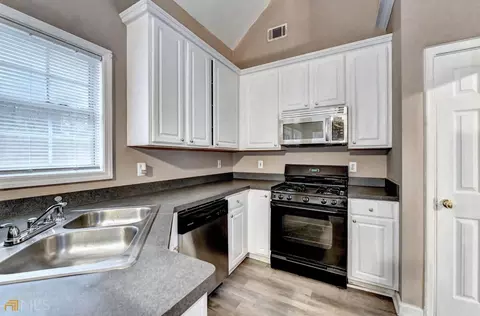 505 Pebble Blvd, Covington, GA 30016 photo 14