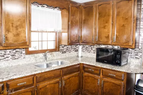 184 Riverbend Dr, Lagrange, GA 30240 photo 16