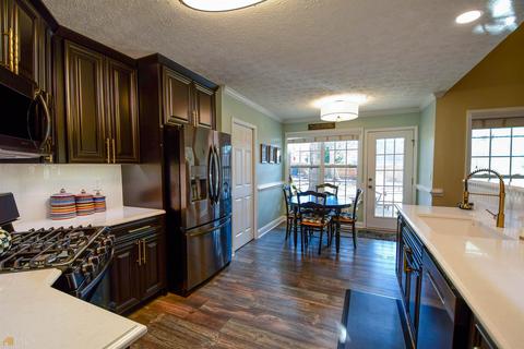 245 Creekside Cir, Hampton, GA 30228 photo 12