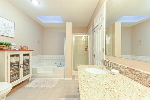 118 Colonial Ct, Lagrange, GA 30240 photo 8