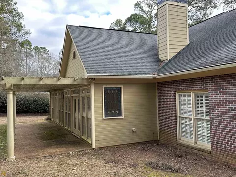 101 Ivydale Dr, Lagrange, GA 30240 photo 3