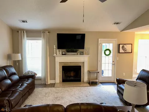 293 Middle Fork Ln, Carnesville, GA 30521 photo 18