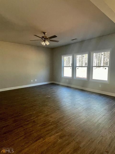 706 Sutton Rd, Forsyth, GA 31029 photo 3
