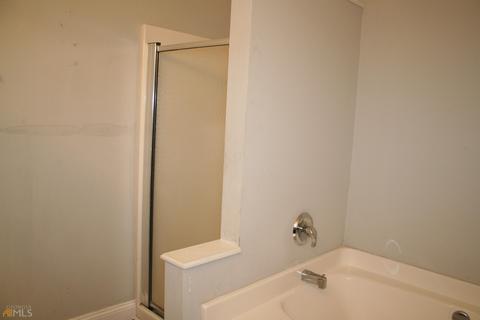 112 Clairmont Dr, Lagrange, GA 30240 photo 9