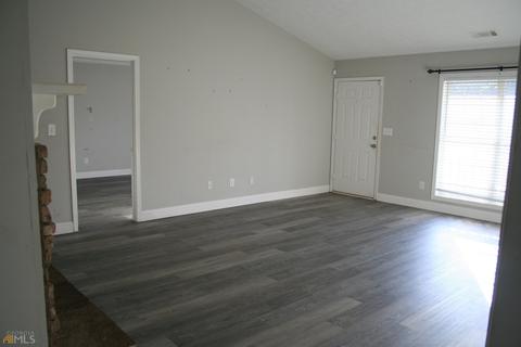 112 Clairmont Dr, Lagrange, GA 30240 photo 3