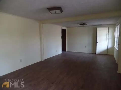 37 Tyler St, Lagrange, GA 30240 photo 4