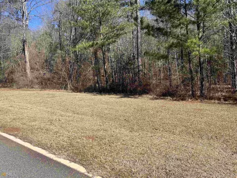 104 Tee Dr, Forsyth, GA 31029 photo 3