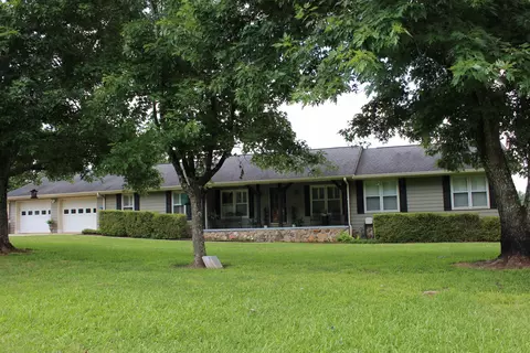 2940 Broadnax Mill Rd, Loganville, GA 30052
