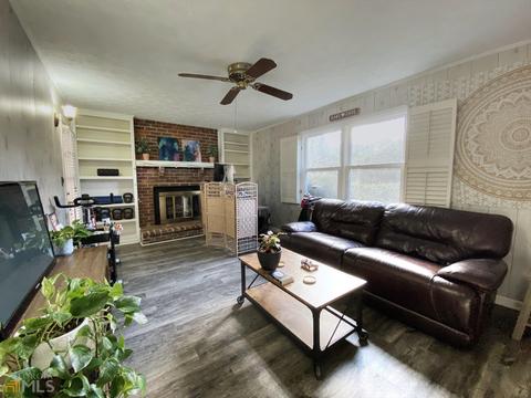 210 Avondale Dr, Lagrange, GA 30241 photo 9