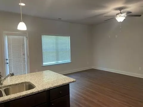 11254 Benton Loop #J6, Covington, GA 30014 photo 6